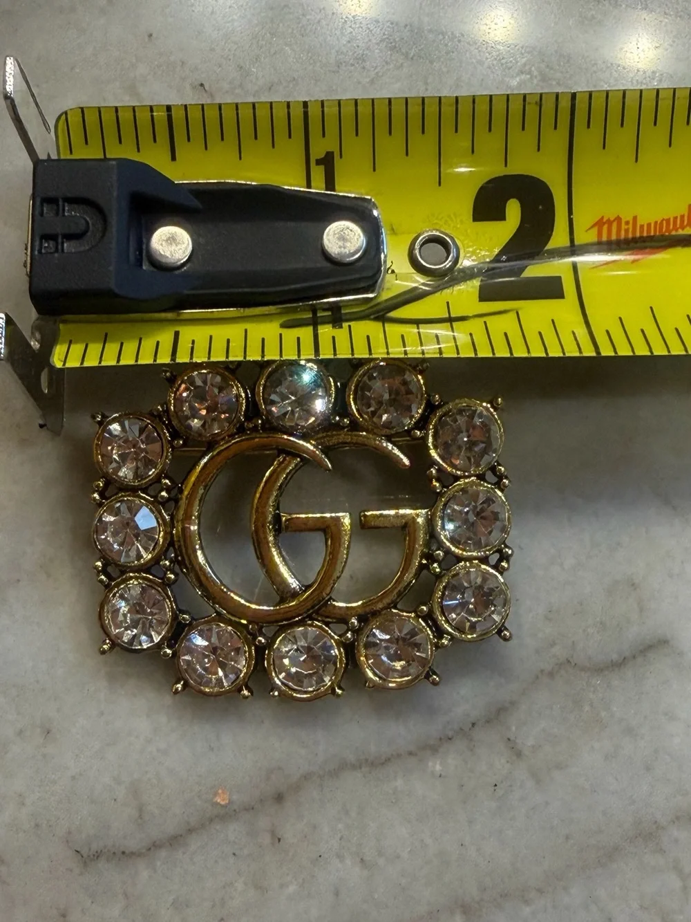 Beautiful & Elegant Fashion Brooch With Italian Design Double Letter